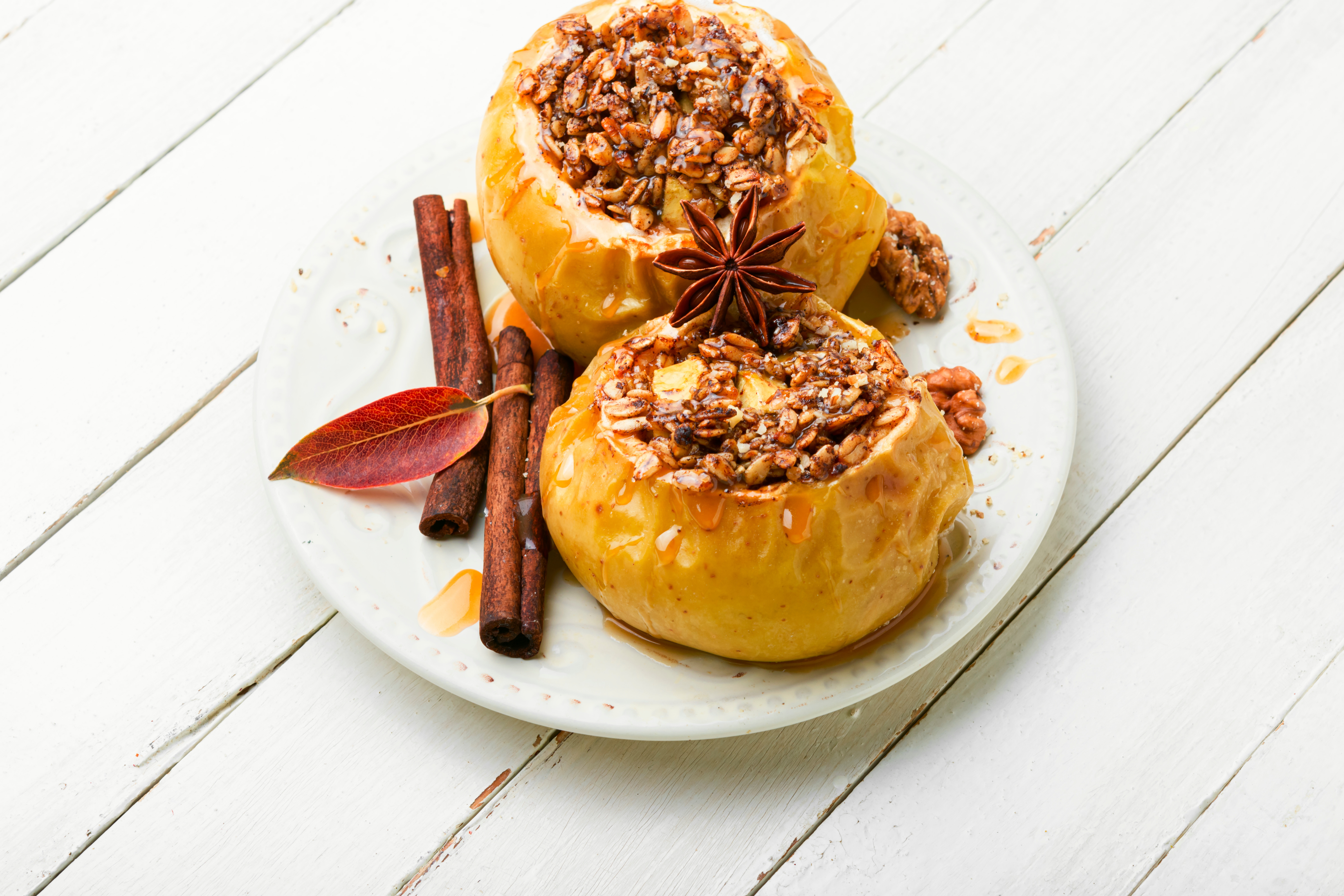 Glazed apples